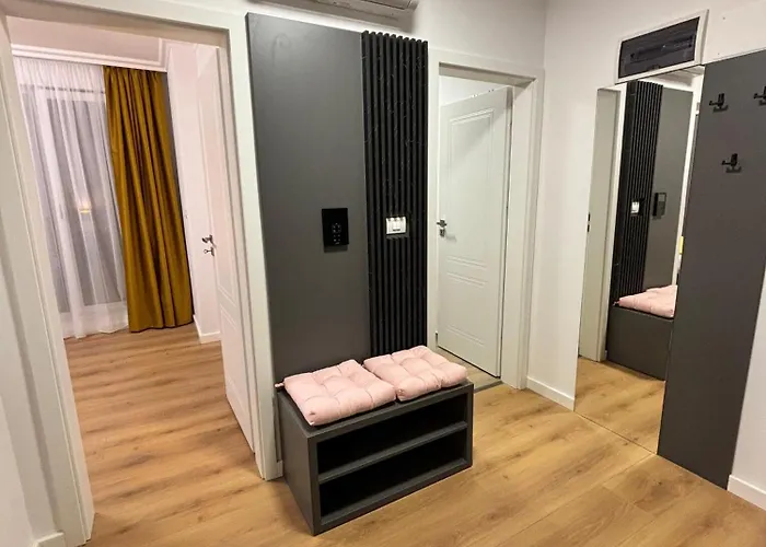 Apartment Eden By Mirvana